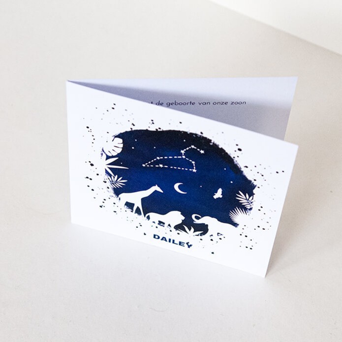 Geboortekaartje met jungle dieren en sterrenbeeld
